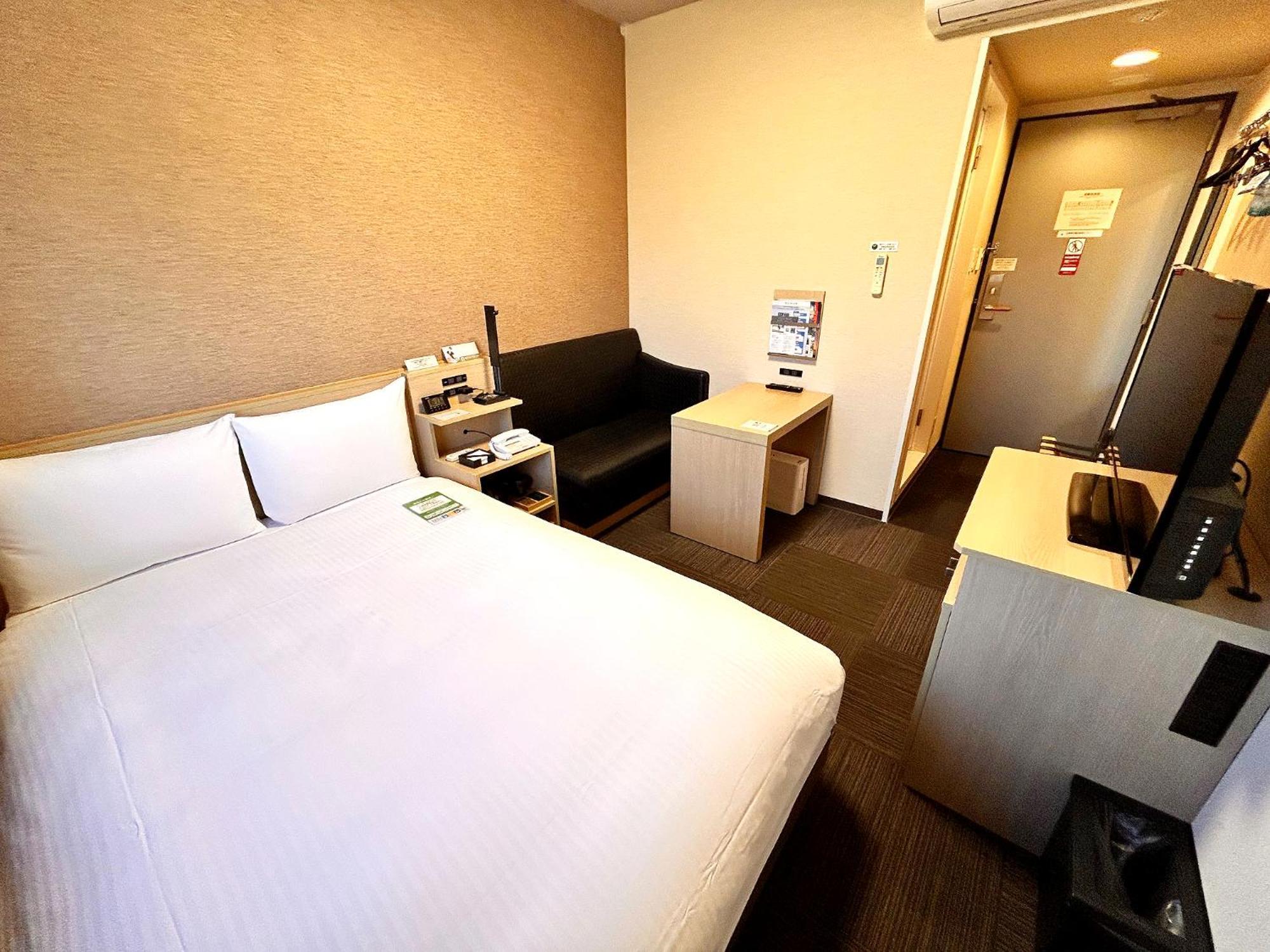 Hotel Route-Inn Anan Экстерьер фото