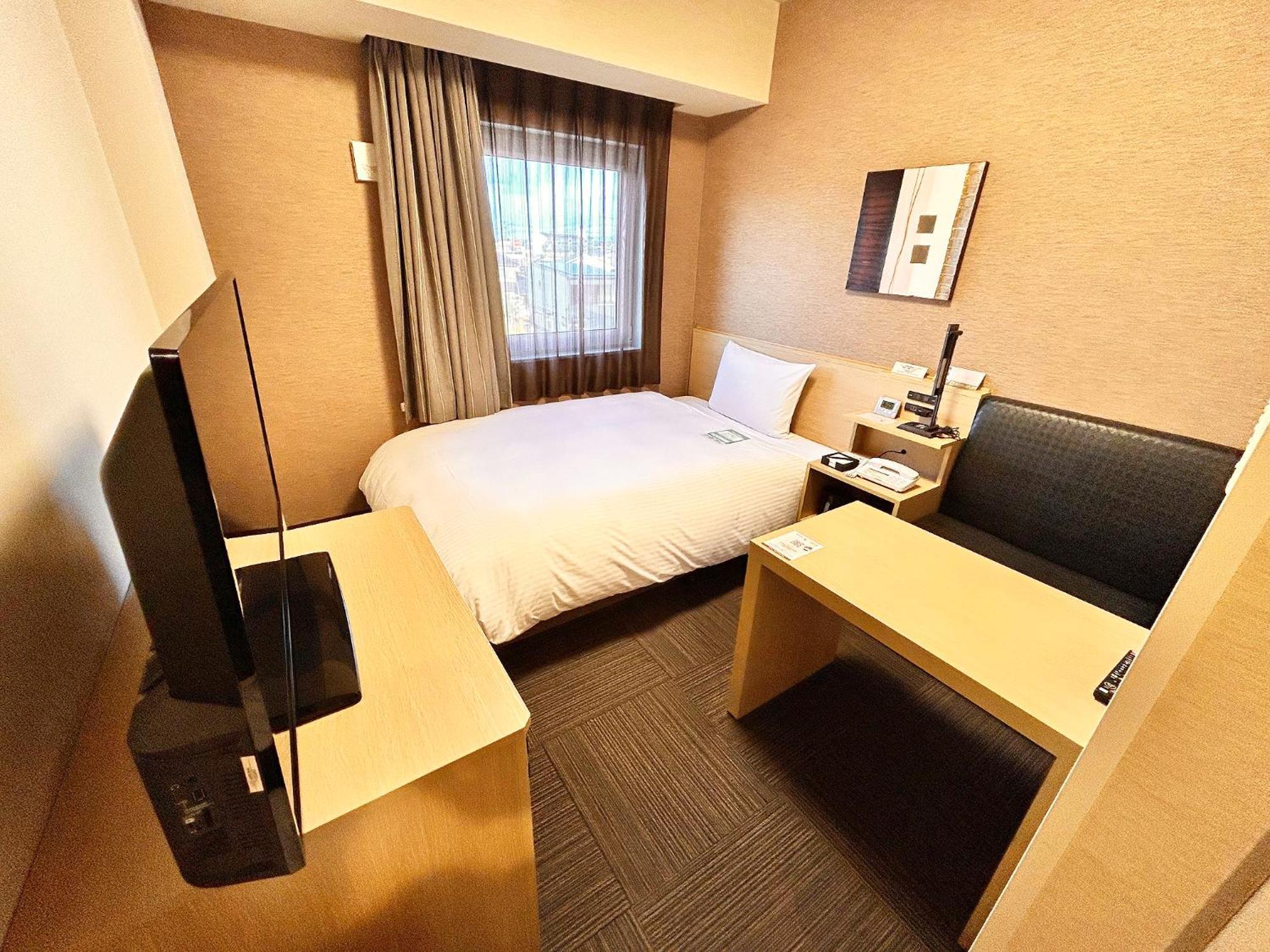 Hotel Route-Inn Anan Экстерьер фото