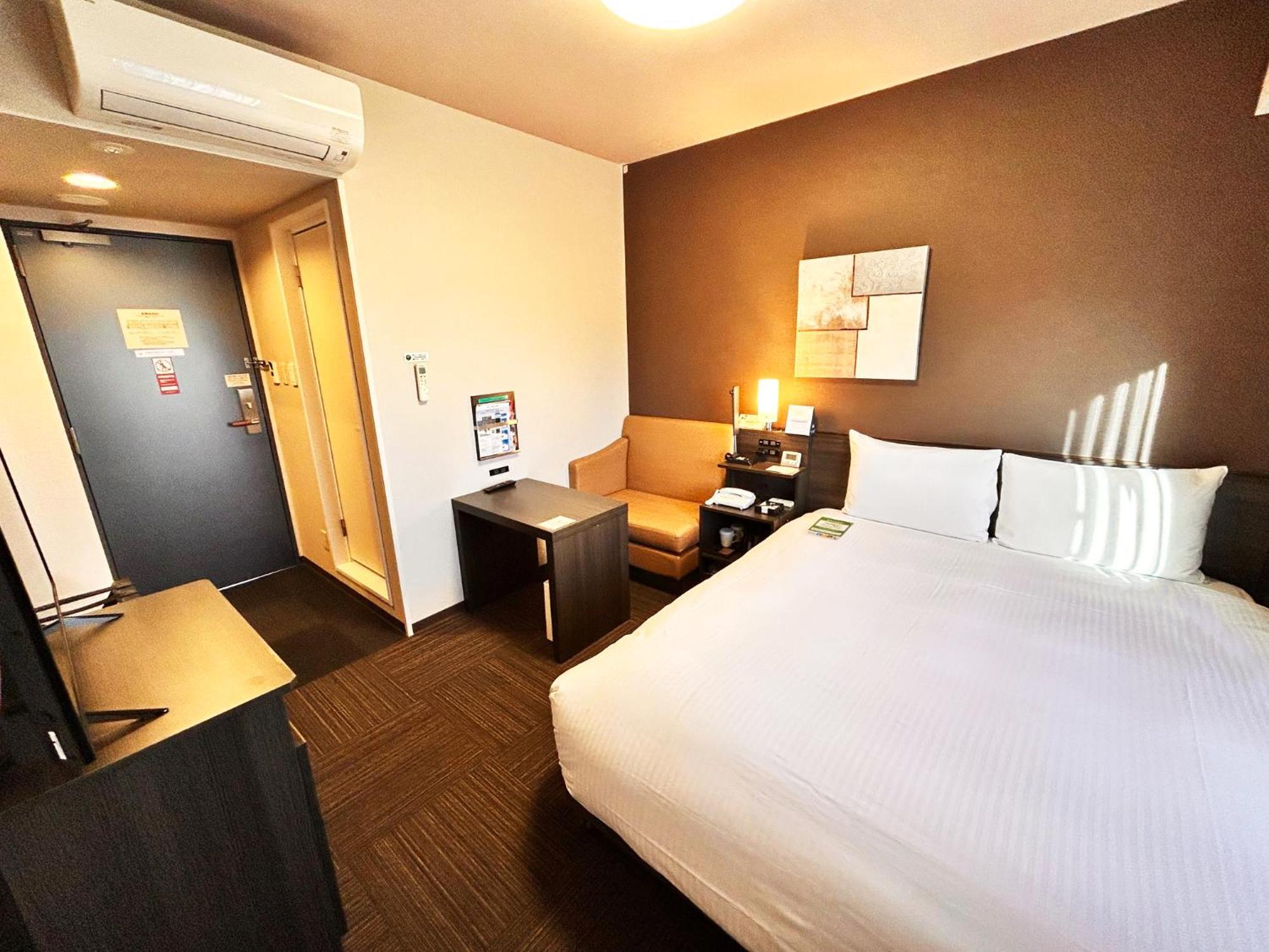 Hotel Route-Inn Anan Экстерьер фото